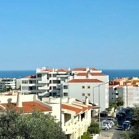 Апартаменты Holiday Apartment Albufeira